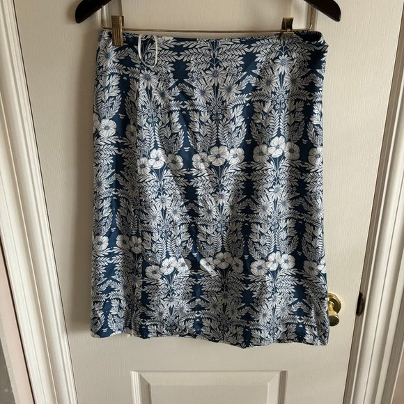 Abigail Borg x J.Crew Silk Skirt - Blue and White Print - Sz. 4 NWT - Picture 2 of 8